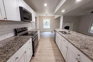 3969 Lost Creek Dr, Dallas, TX 75224 - Photo 2