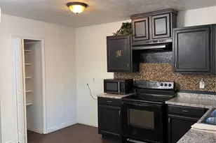 3801 Guthrie Rd, Garland, TX 75043 - Photo 4