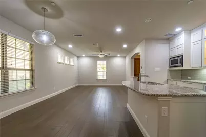 4666 Rhett Lane #E, Carrollton, TX 75010 - Photo 6