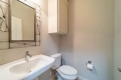 4666 Rhett Lane #E, Carrollton, TX 75010 - Photo 14