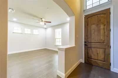 4666 Rhett Lane #E, Carrollton, TX 75010 - Photo 2