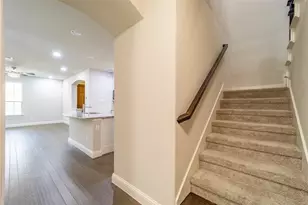 4666 Rhett Ln, Carrollton, TX 75010 - Photo 16