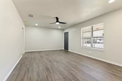 3021 Edith Lane, Haltom City, TX 76117 - Photo 4