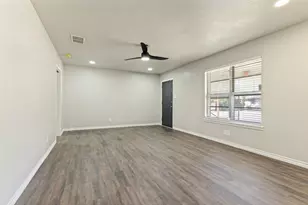 3021 Edith Ln, Haltom City, TX 76117 - Photo 4