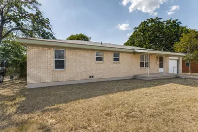 3021 Edith Lane, Haltom City, TX 76117 - Photo 2