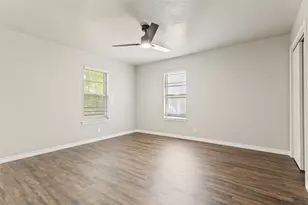 3021 Edith Ln, Haltom City, TX 76117 - Photo 14