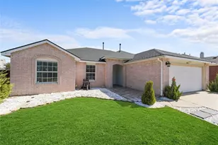 2603 Clark Dr, Corinth, TX 76210 - Photo 4