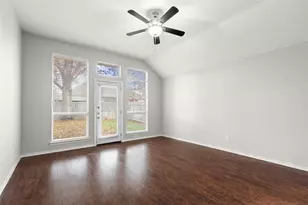5825 Echo Bluff Dr, Haltom City, TX 76137 - Photo 26