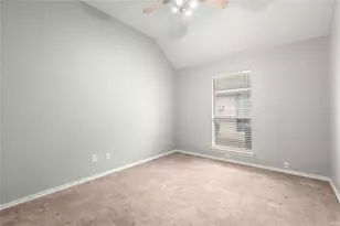 5825 Echo Bluff Dr, Haltom City, TX 76137 - Photo 22