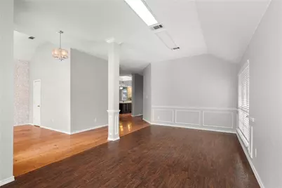 5825 Echo Bluff Drive, Haltom City, TX 76137 - Photo 10