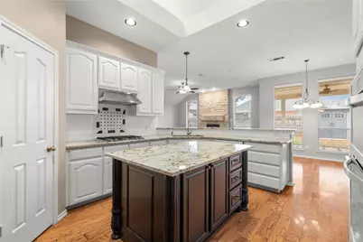 5825 Echo Bluff Drive, Haltom City, TX 76137 - Photo 12