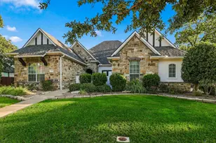 412 Nora Ln, Argyle, TX 76226 - Photo 2