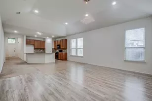 8737 Maple Ridge Trail, Fort Worth, TX 76244 - Photo 10