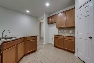 8737 Maple Ridge Trail, Fort Worth, TX 76244 - Photo 16