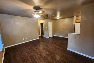 2917 Van Horn Ave, Fort Worth, TX 76111 - Photo 2