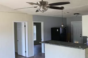 2722 Mildred St, Waco, TX 76706 - Photo 4