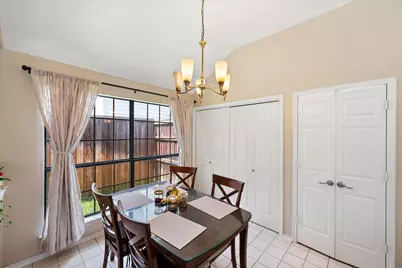 4137 Mapleridge Drive, Grapevine, TX 76051 - Photo 12