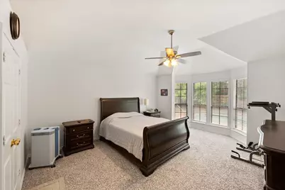 4137 Mapleridge Drive, Grapevine, TX 76051 - Photo 18