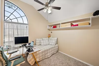 4137 Mapleridge Drive, Grapevine, TX 76051 - Photo 16