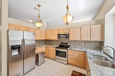 4137 Mapleridge Drive, Grapevine, TX 76051 - Photo 8