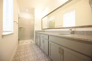 9843 Romo St, Irving, TX 75063 - Photo 24