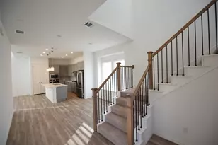 9843 Romo St, Irving, TX 75063 - Photo 4