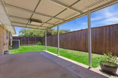 2132 Bordeaux Drive, Carrollton, TX 75007 - Photo 22