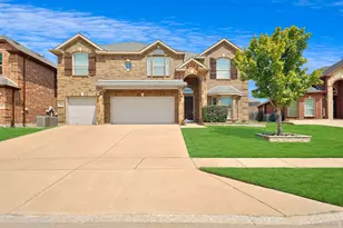 13921 Sparrow Hill Dr, Little Elm, TX 75068 - Photo 2