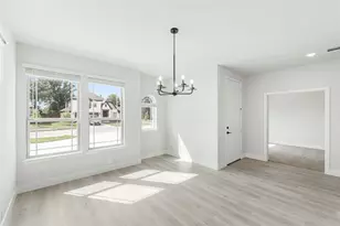 129 Saddlewood Trl, Commerce, TX 75428 - Photo 4