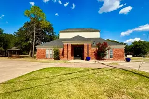 401 Inwood Rd, Azle, TX 76020 - Photo 1