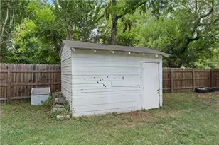 3632 N 22nd St, Waco, TX 76708 - Photo 14