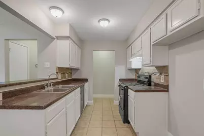8519 Holly Street, Frisco, TX 75034 - Photo 10
