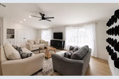 5417 Vicki Street, Haltom City, TX 76117 - Photo 2