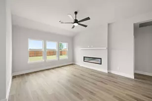 312 Sequoia Ln, Denton, TX 76210 - Photo 4