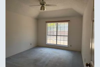 1307 Sequoia Drive, Grand Prairie, TX 75052 - Photo 8