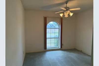 1307 Sequoia Drive, Grand Prairie, TX 75052 - Photo 12