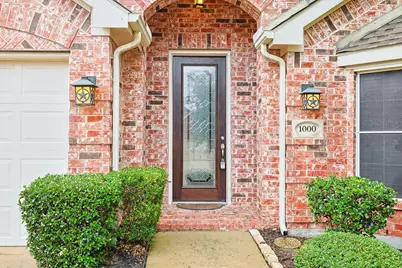 1000 Noble Avenue, Lantana, TX 76226 - Photo 2
