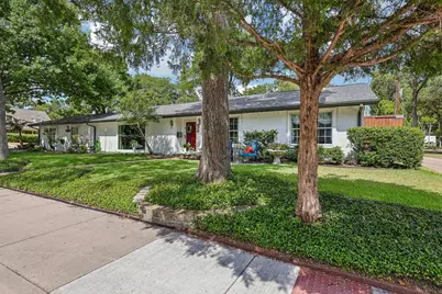 1023 Springbrook Drive, Plano, TX 75075 - Photo 2