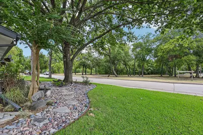 1023 Springbrook Drive, Plano, TX 75075 - Photo 36