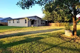 735 SW 1st, Detroit, TX 75436 - Photo 40