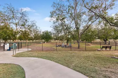 2373 E Landings S, Granbury, TX 76049 - Photo 16