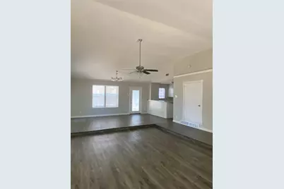 2516 Trinity Street, Irving, TX 75062 - Photo 6