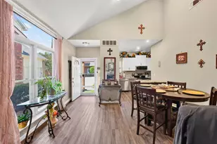 2504 Orangegrove Cir, Arlington, TX 76006 - Photo 6