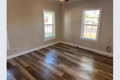 712 W Main Street, Eastland, TX 76448 - Photo 20