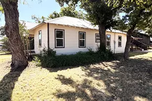 712 W Main St, Eastland, TX 76448 - Photo 6