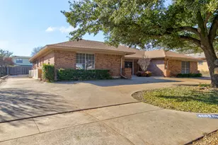 4609 Ranch View Rd, Fort Worth, TX 76109 - Photo 2