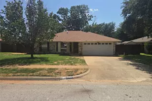 508 Tarragon Ln, Euless, TX 76039 - Photo 1