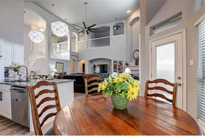 5704 Kelly Court, Haltom City, TX 76137 - Photo 10