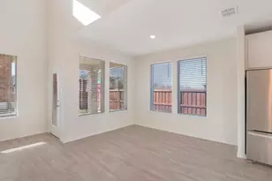 8141 Danny Scarth Ln, Fort Worth, TX 76120 - Photo 6