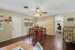 1553 Montclair Dr, Fort Worth, TX 76103 - Photo 10
